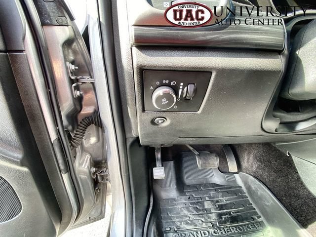 2019 Jeep Grand Cherokee Laredo E