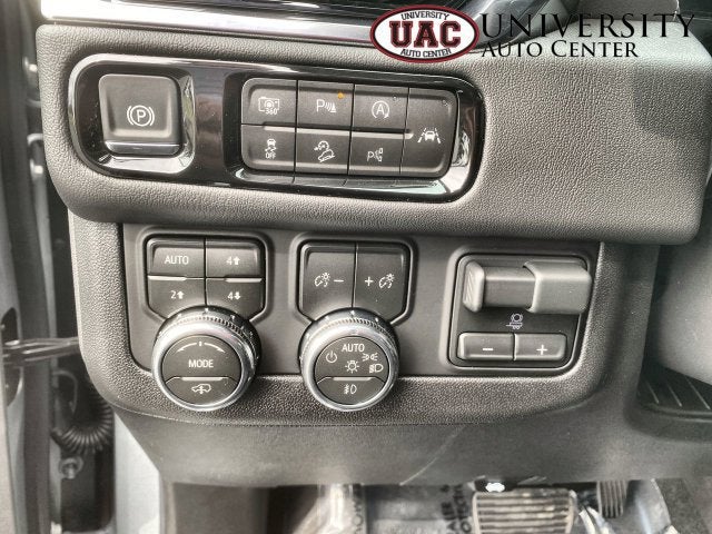 2026 GMC Yukon Denali - Photo 21