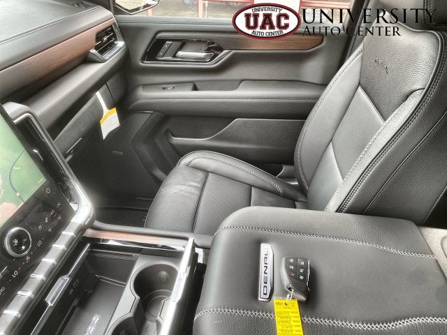 2026 GMC Yukon Denali - Photo 23