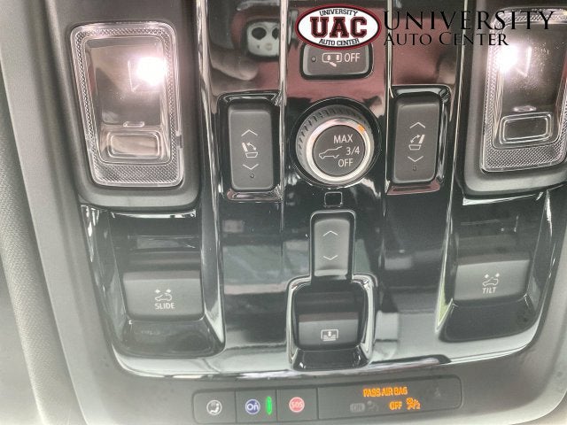 2026 GMC Yukon Denali - Photo 35