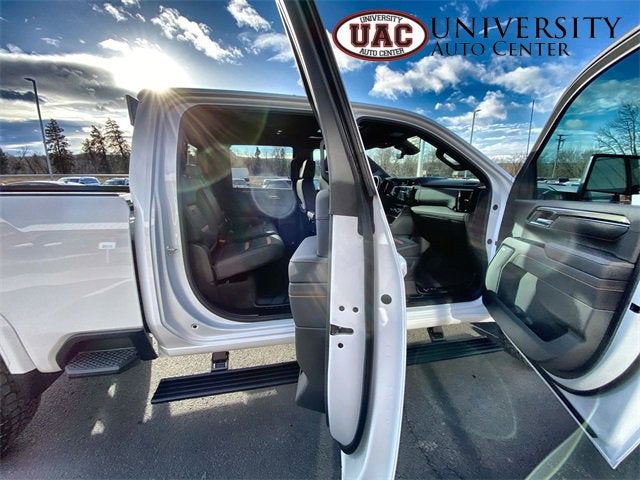 2025 GMC Sierra 2500 HD AT4