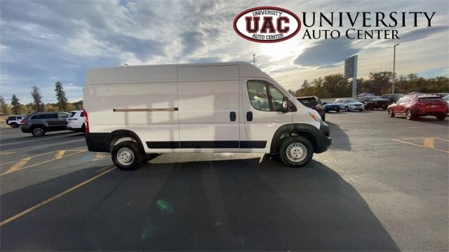 2025 RAM ProMaster Cargo Van Tradesman