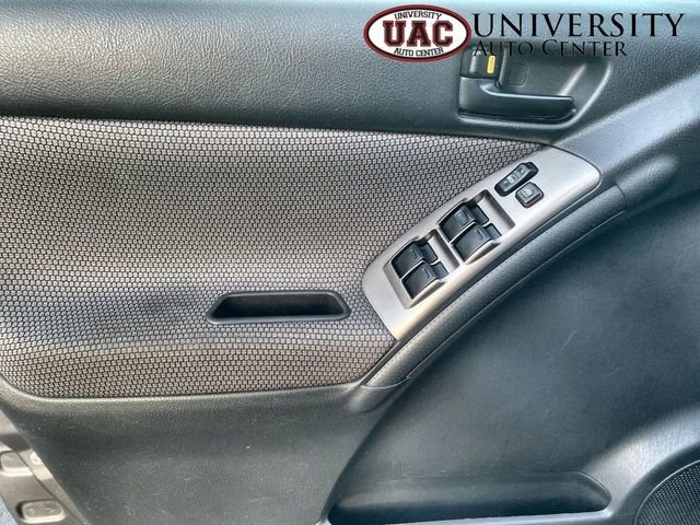 2007 Pontiac Vibe Base