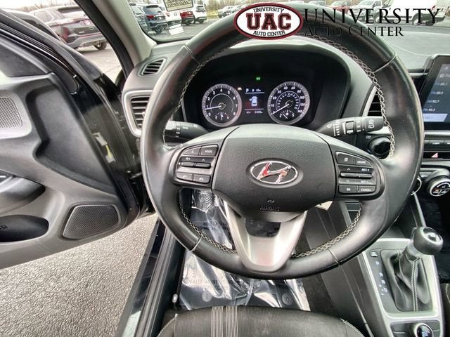 2022 Hyundai Venue SEL