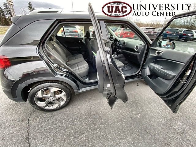 2022 Hyundai Venue SEL